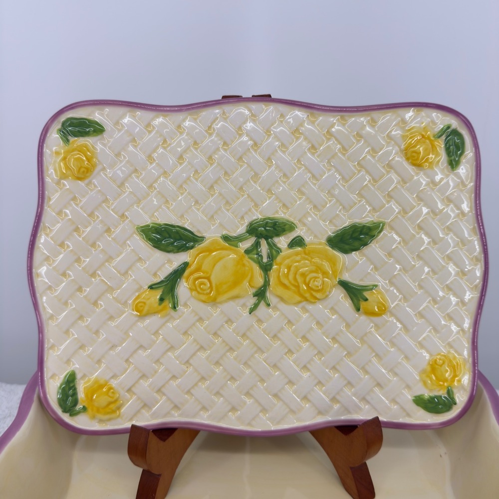 Temp-tations by Tara Floral Basketweave Casserole & Trivet Set Yellow Pink Rose - Picture 3 of 14